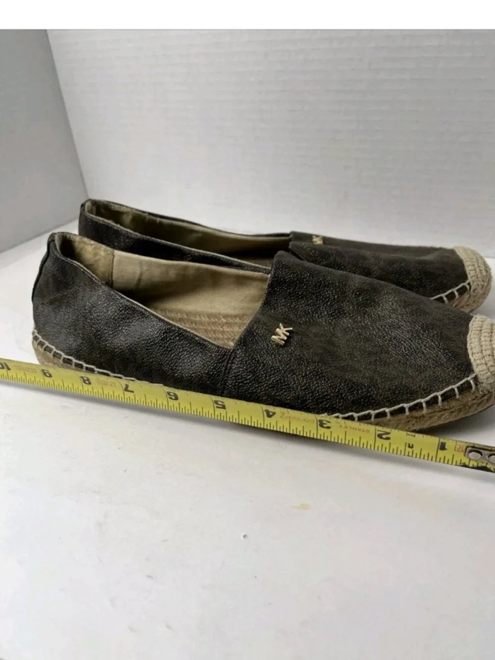 Michael Kors MK Logo Brown Espadrille Flats Size 8.5M